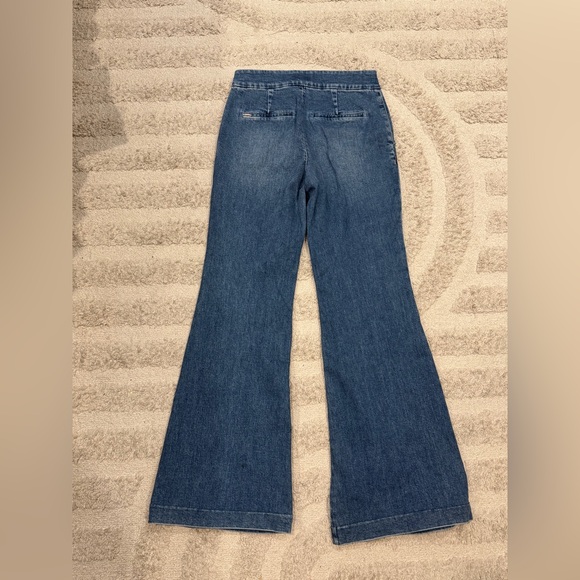 Alice + Olivia Dylan wide leg flare denim jeans 26 - Picture 13 of 16